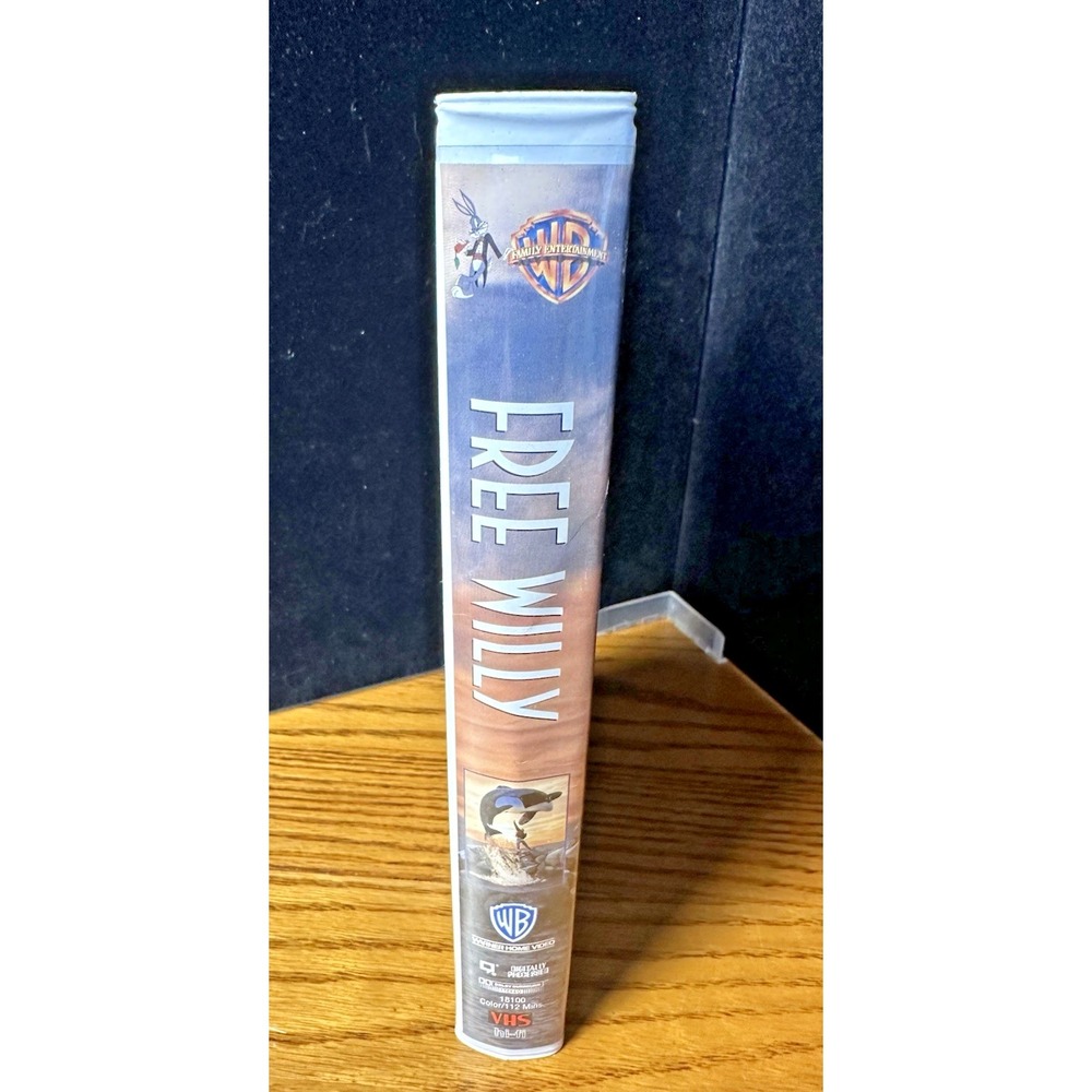Free Willy 1, 2, & 3 VHS Clamshell VHS Tapes Tested And Work Great! - Picture 4 of 16
